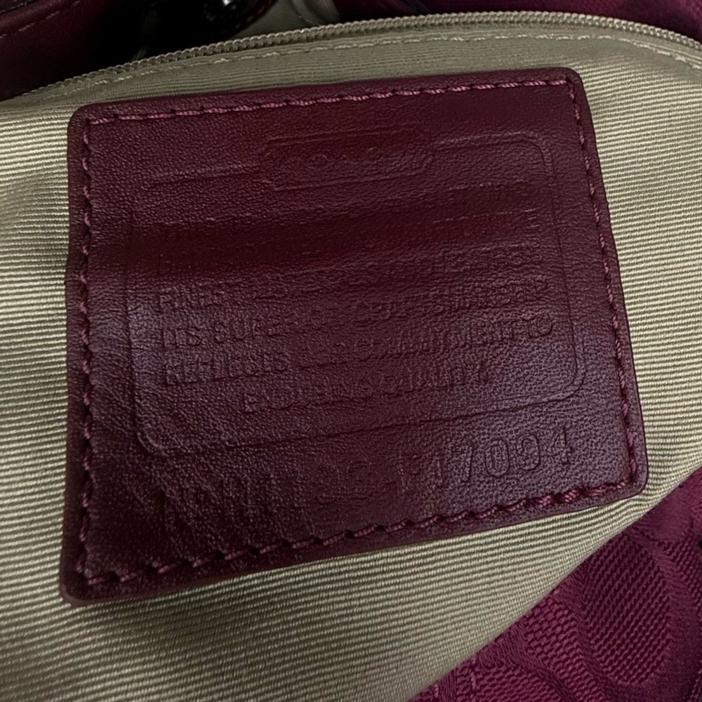 Vintage Coach Lynn SoHo Signature Canvas Cherry Red Shoulder Hobo Bag F17094 - Picture 6 of 12